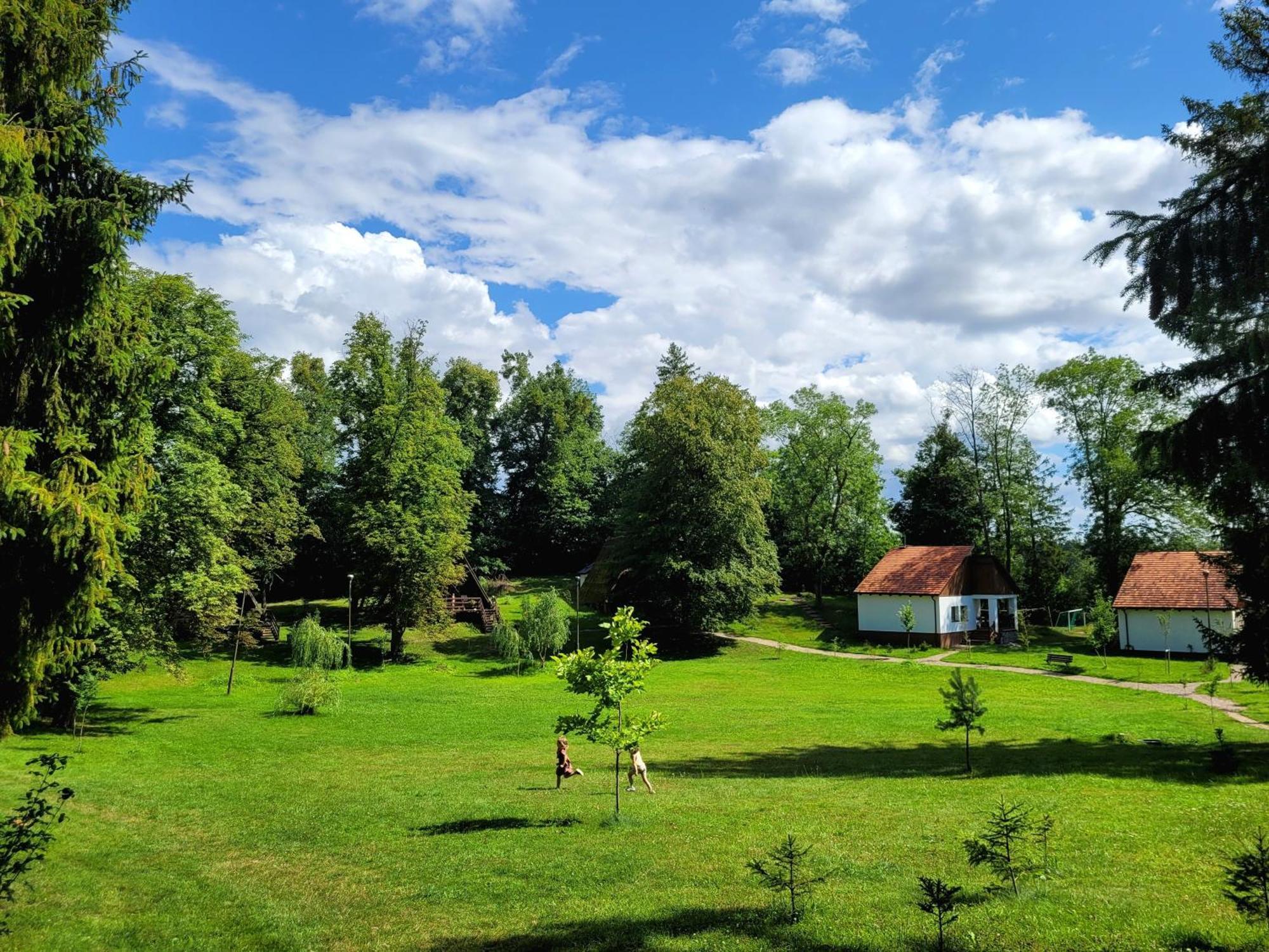 Folwark Wierzchy Экстерьер фото